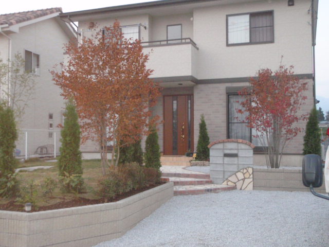 目隠し植栽の様子